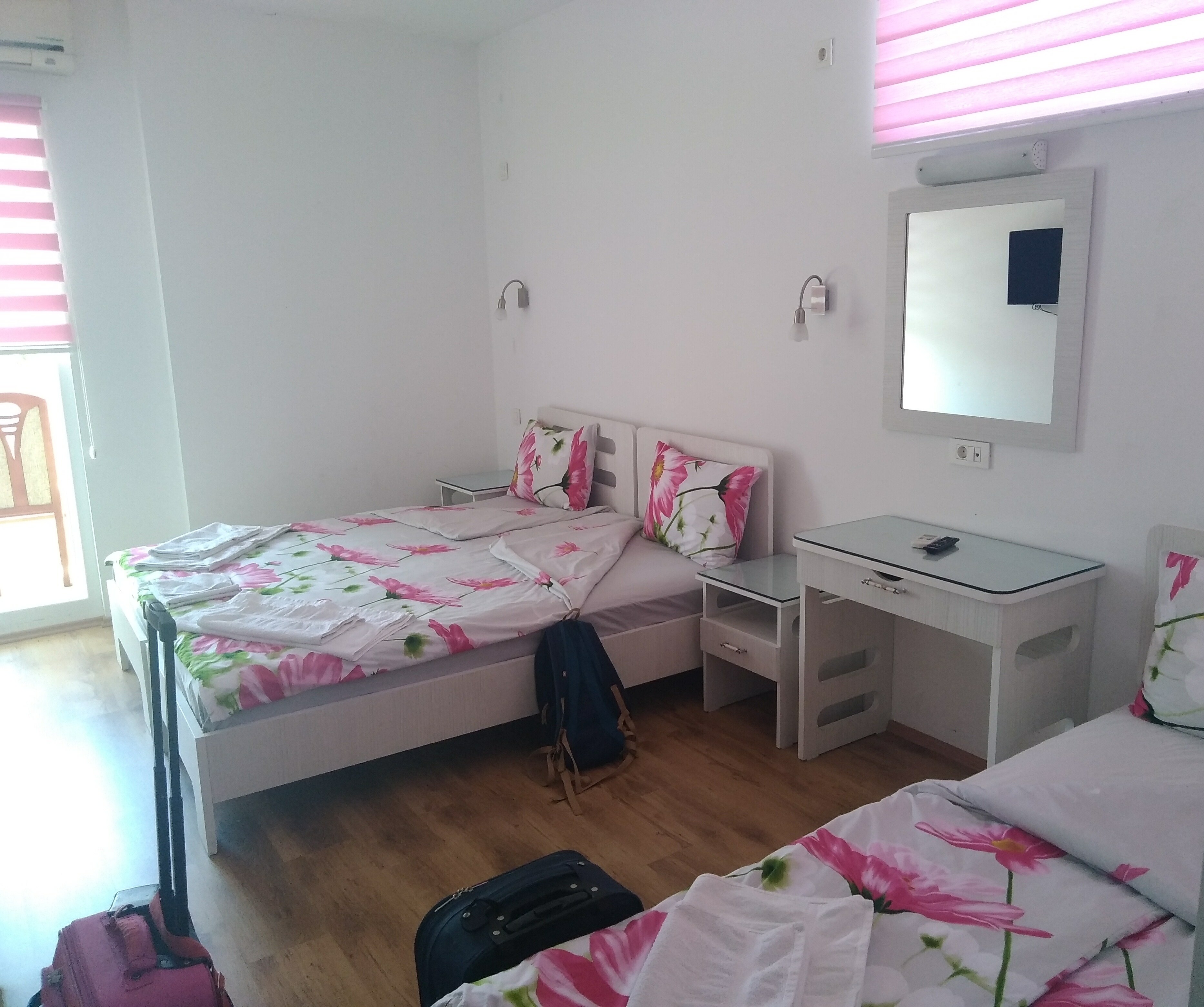 City Hostel & Apartments-官方
