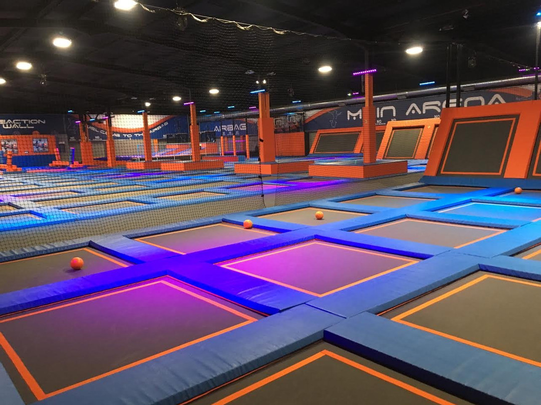 Freestyle Trampoline Park and Soft Play景点图片