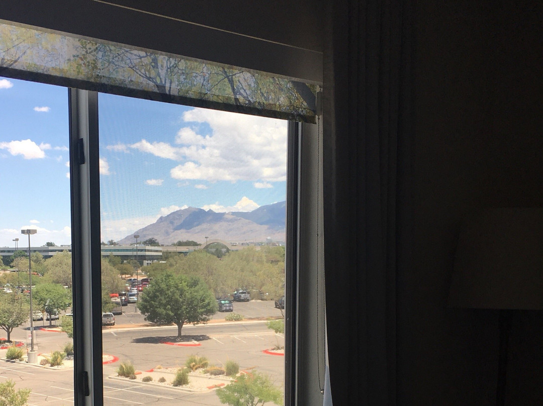 Fairfield by Marriott Inn & Suites Albuquerque North主图