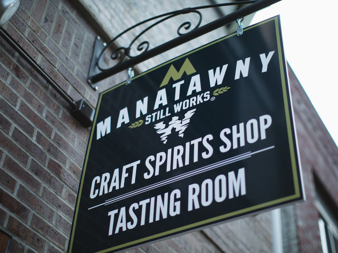 Manatawny Still Works Craft Spirits Shop & Tasting Room-费城必去景点