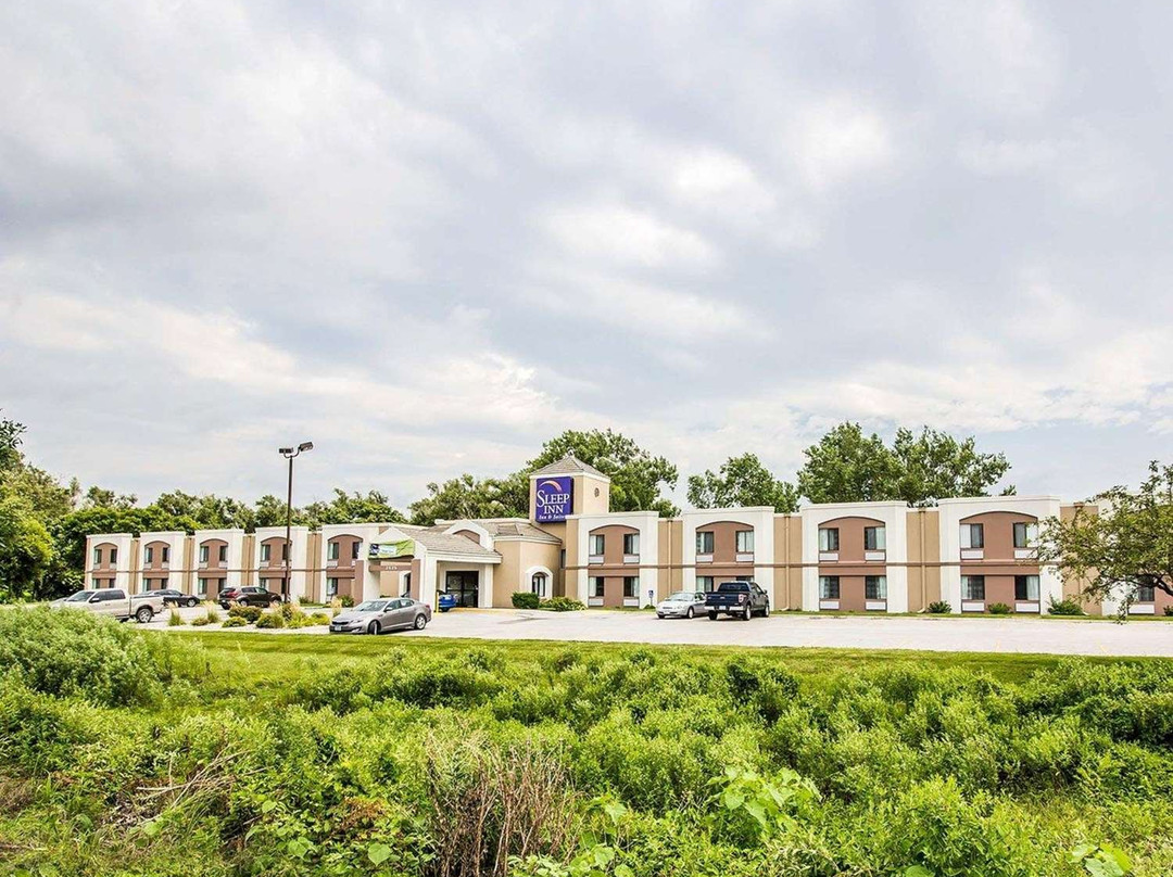 Sleep Inn & Suites Airport主图