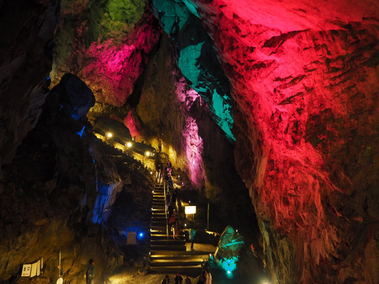 Nippara Limestone Caves-奥多摩町必去景点
