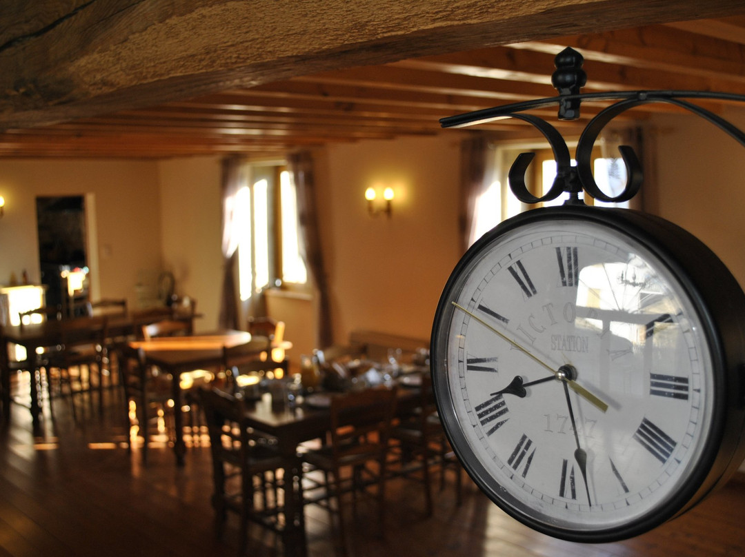 La Grange Fleurie主图