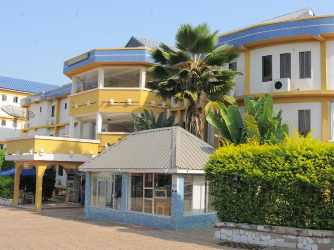 Glamossay Hotel主图