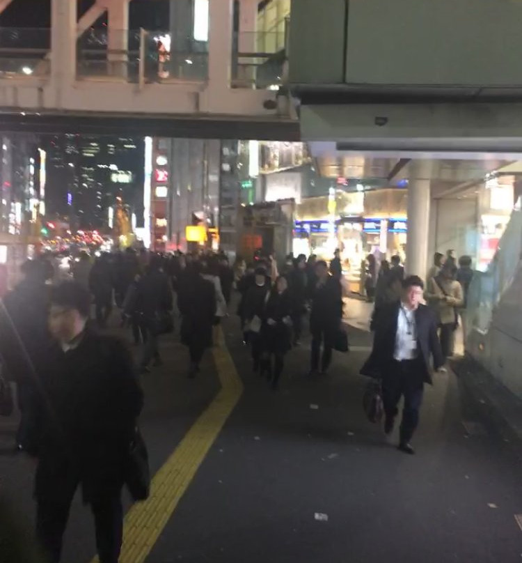 Event Corner at Shinjuku Staion West Square景点图片