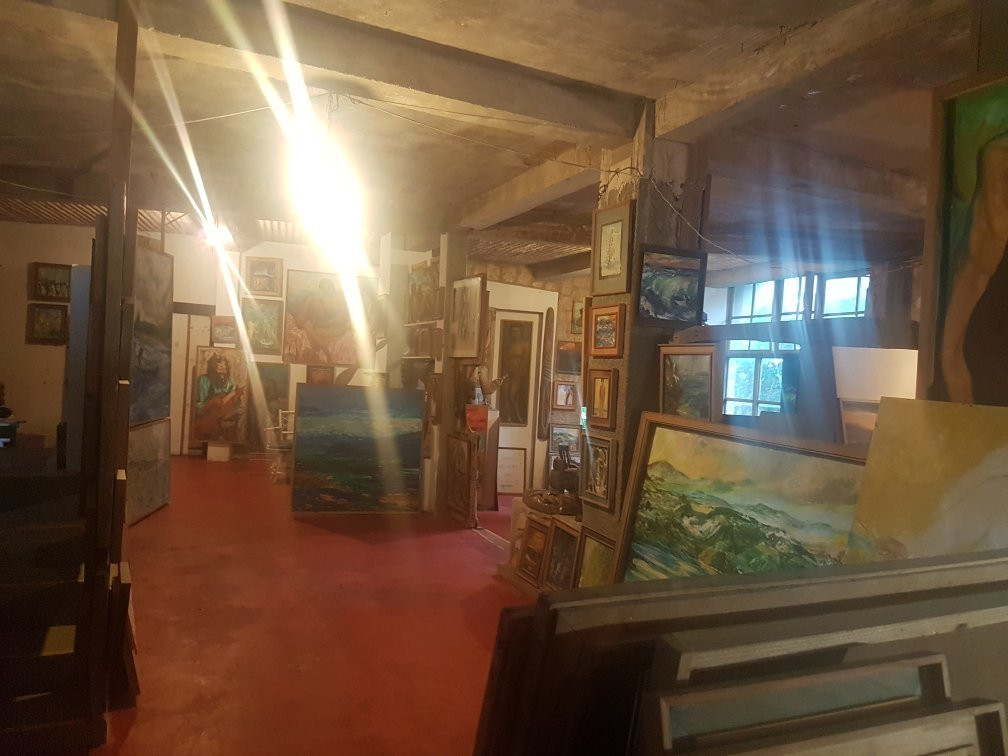 Joe James Gallery-Rio Bueno必去景点