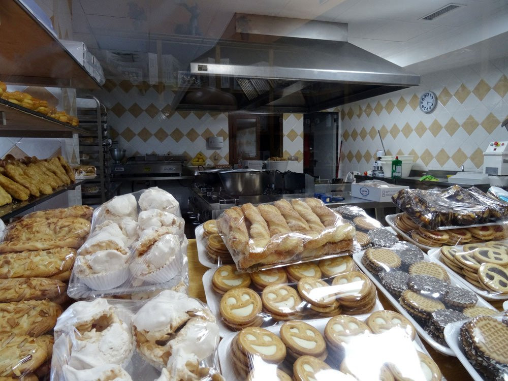 Guajar Faraguit旅游景点-Roscos y pestinos Conchita