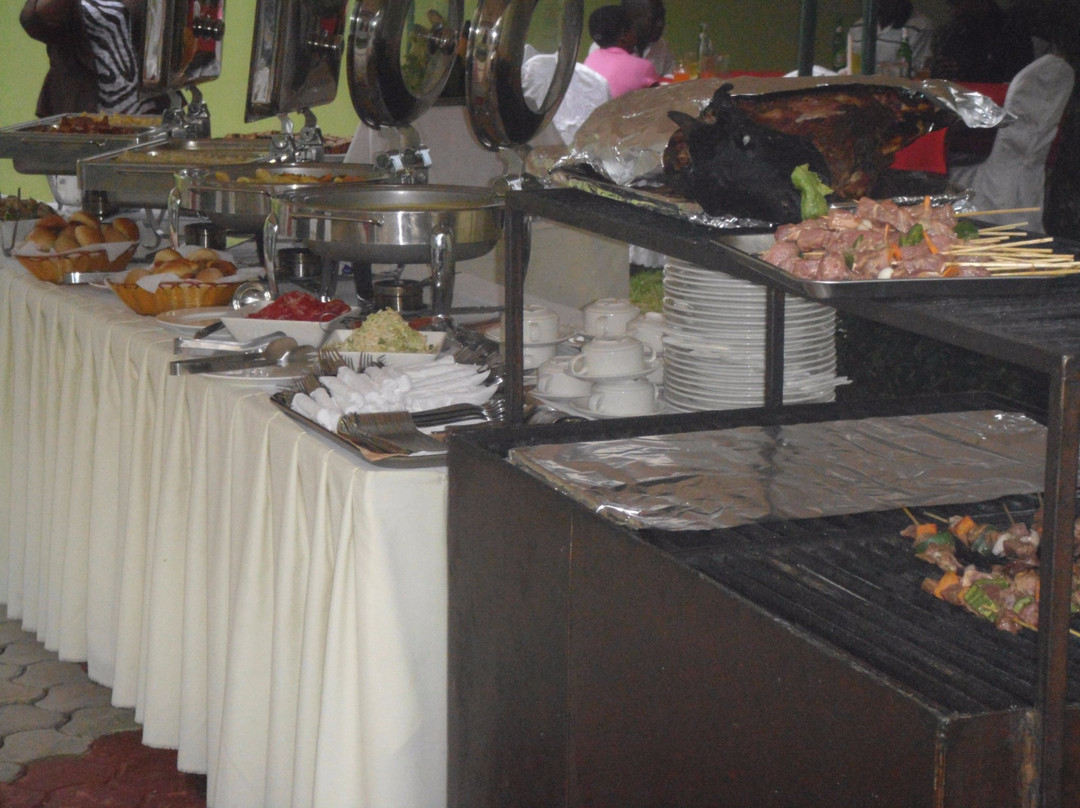 Hill View Hotel主图