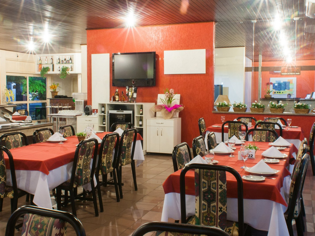 Itanhem餐馆和美食-Lord Pousada & Restaurante
