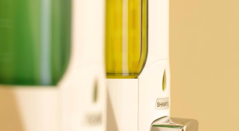 帕纳库康地区爱玛瑞丝酒店主图