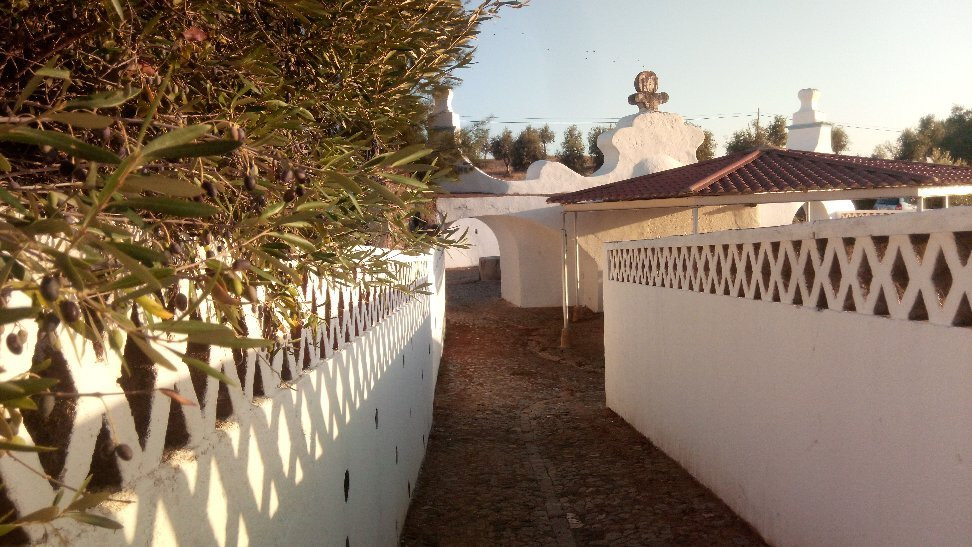 Fonte da Pedra / Fonte dos Almocreves-Arraiolos必去景点