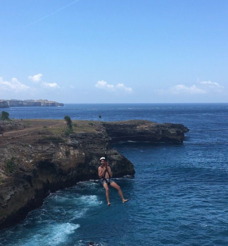 Flying Fox Nusa Penida-珀尼达岛必去景点