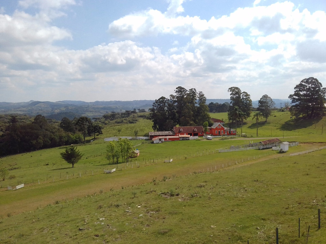 Memorial Os Bertussi-南卡希亚斯必去景点