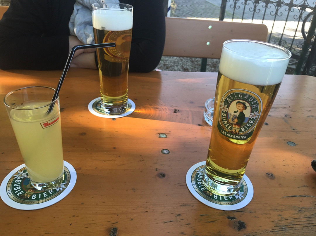 Niederstotzingen餐馆和美食-Gasthof Stern