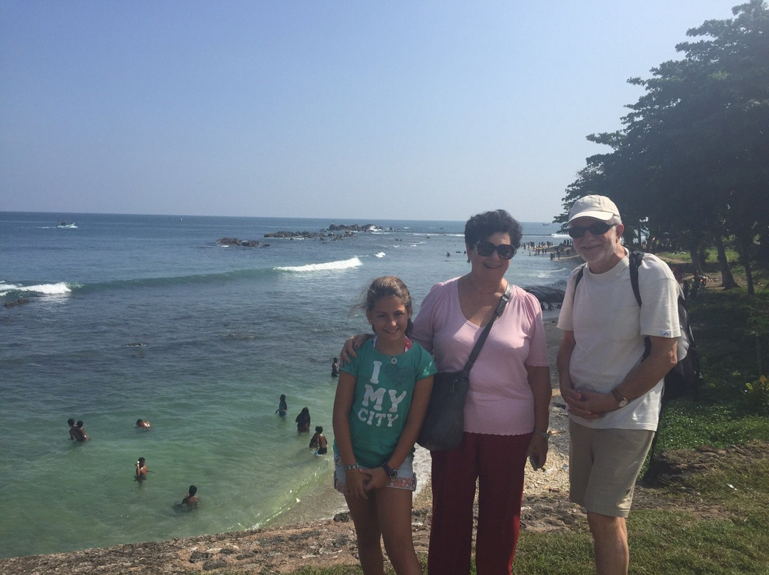 Arunalu Sl Driver Tours-科伦坡必去景点