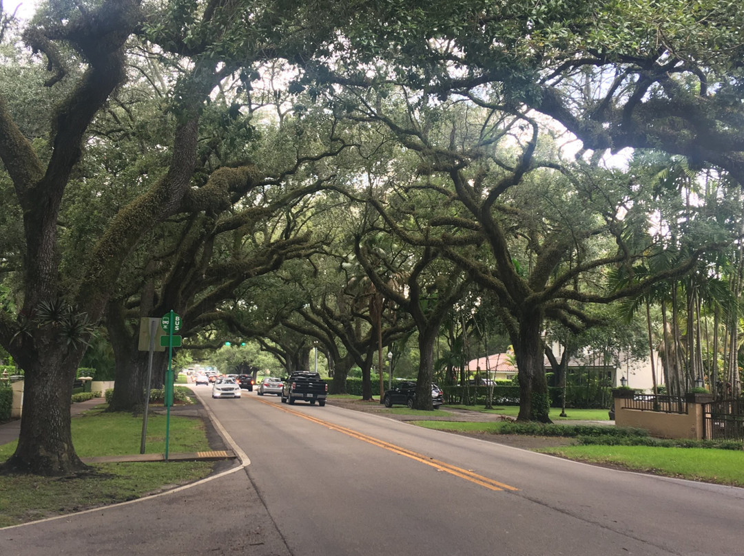 Alhambra Water Tower-科勒尔盖布尔斯必去景点