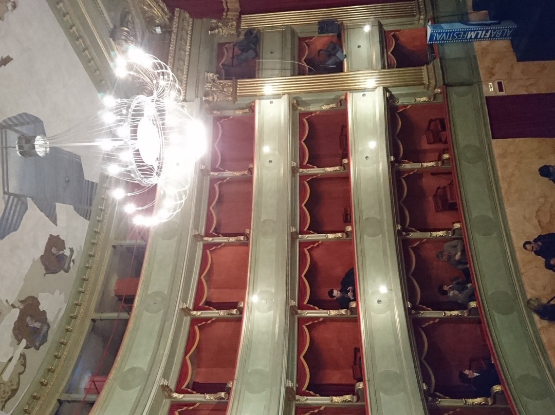 Teatro Sociale Giorgio Busca-阿尔巴必去景点