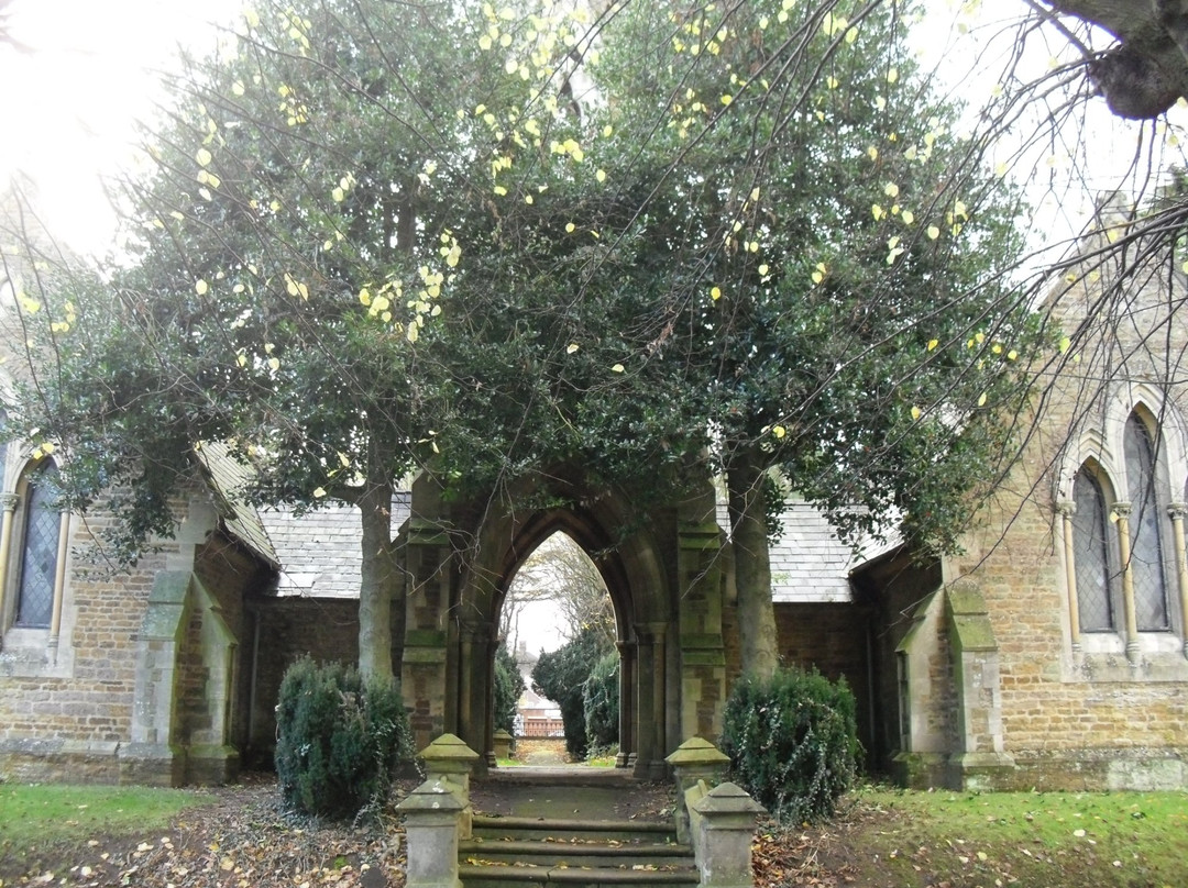 Anglican Cemetery Chapel and Nonconformist Cemetery Chapel-凯特林必去景点