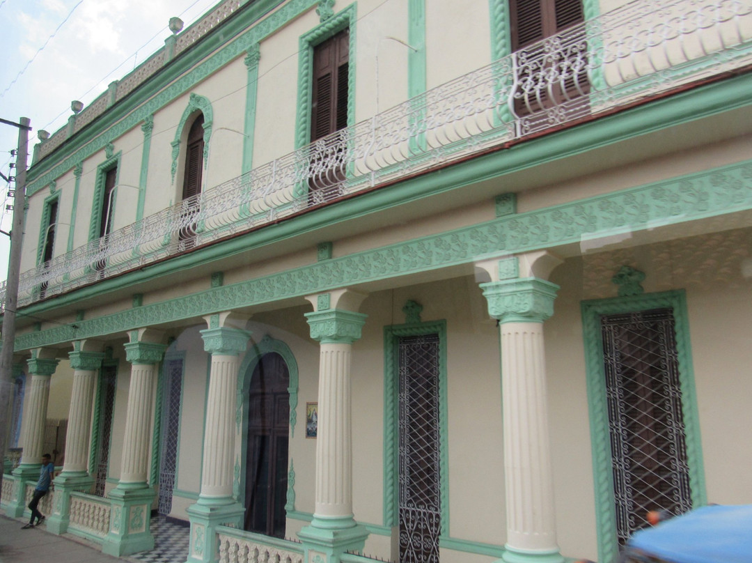 Fabrica de Tabacos Francisco Donatien景点图片