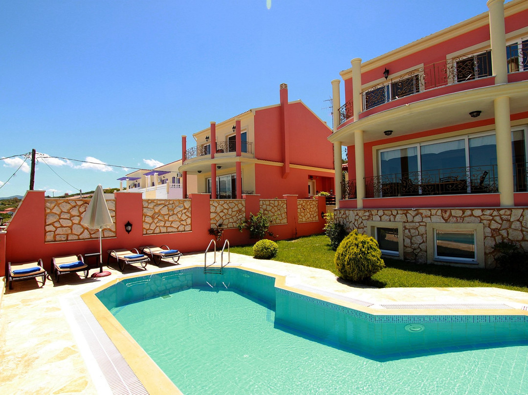 Romanza Villas