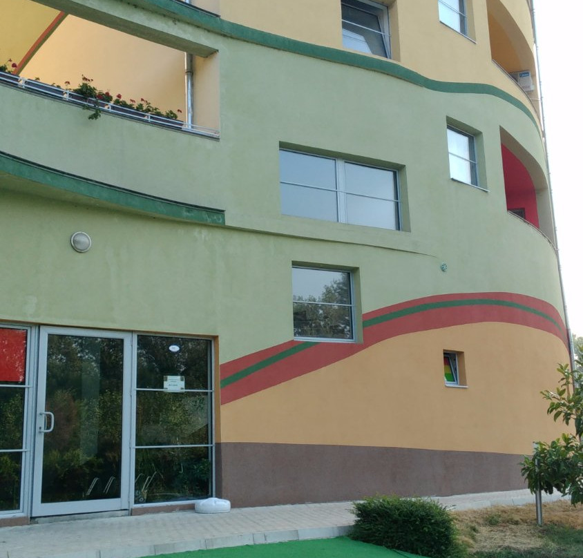 Detelina Complex