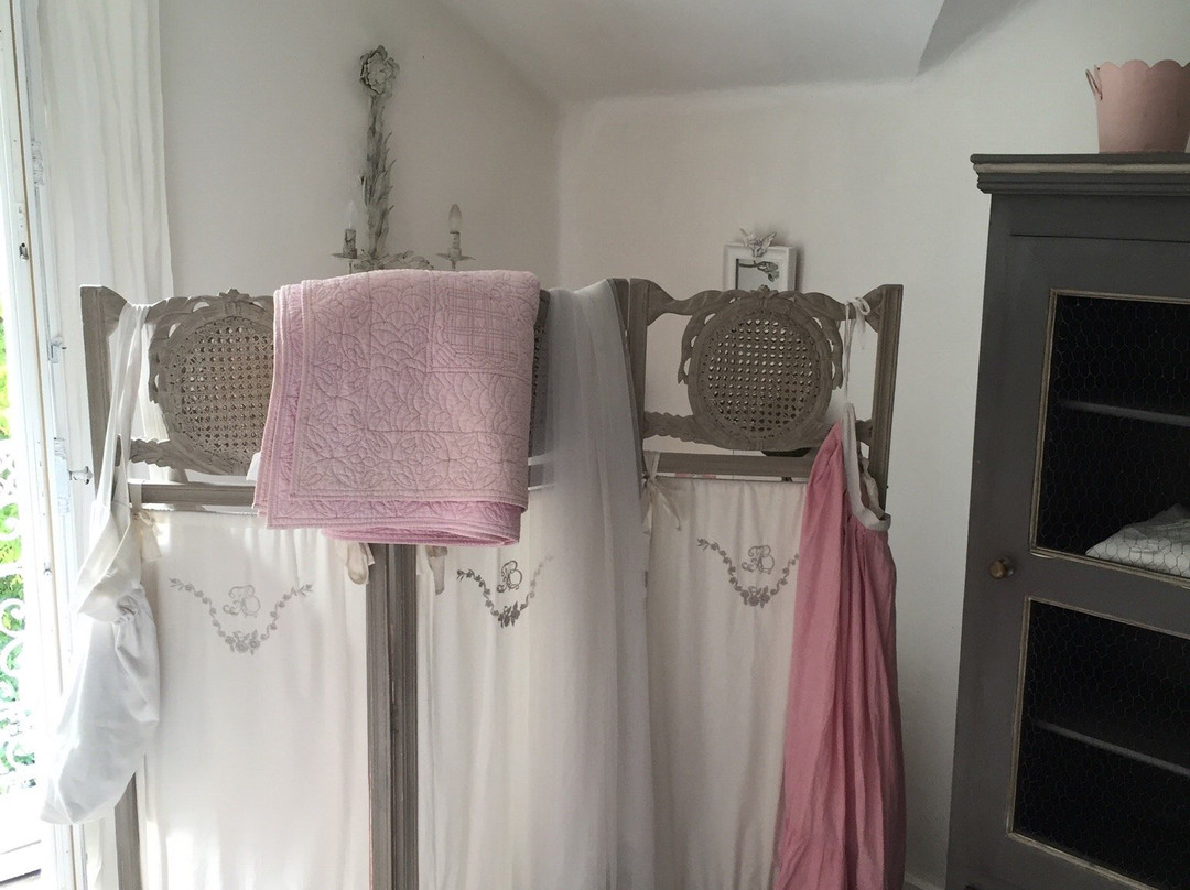 博塞茹尔城堡住宿加早餐旅馆主图