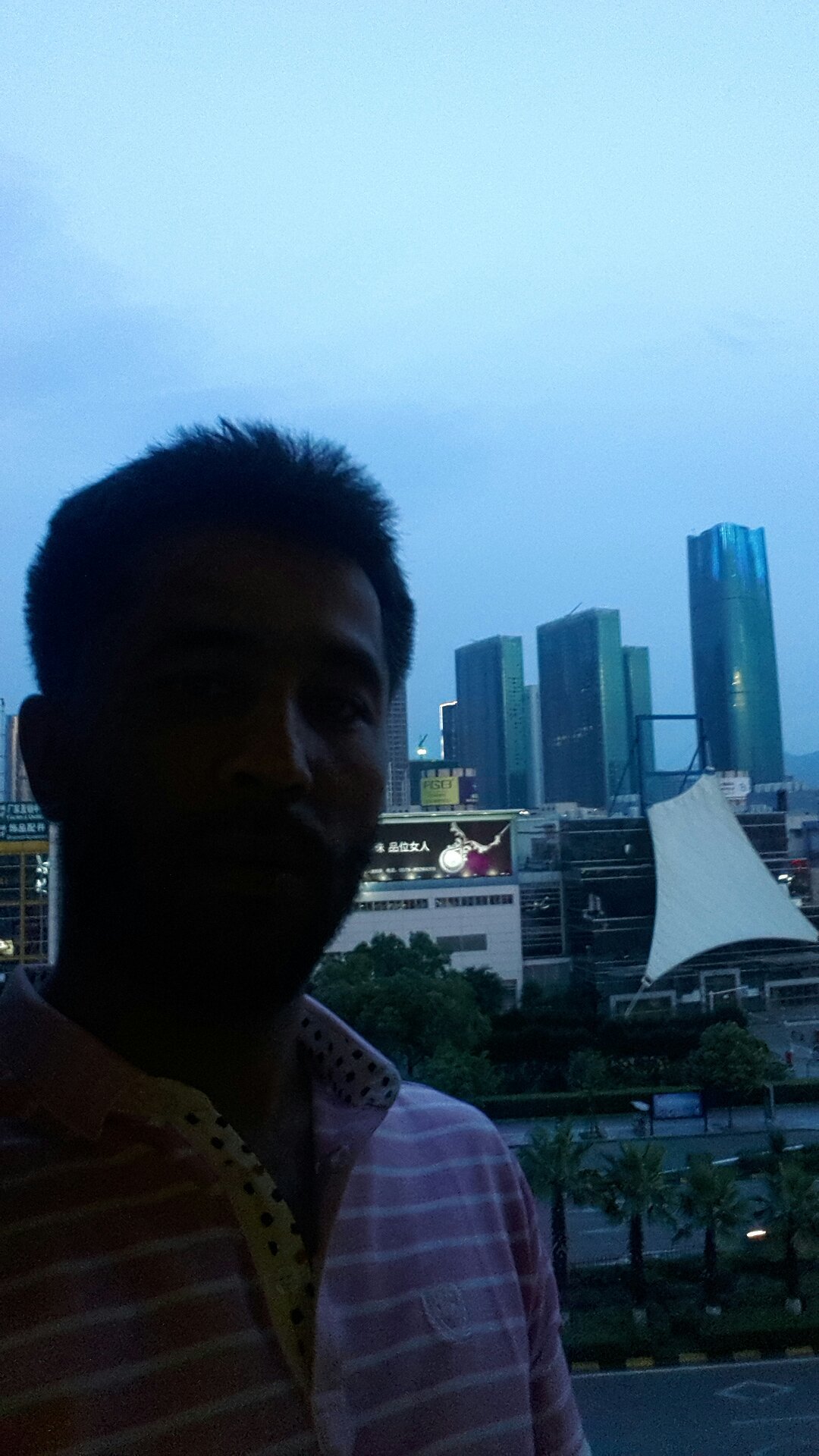 美豪漫居酒店-官方