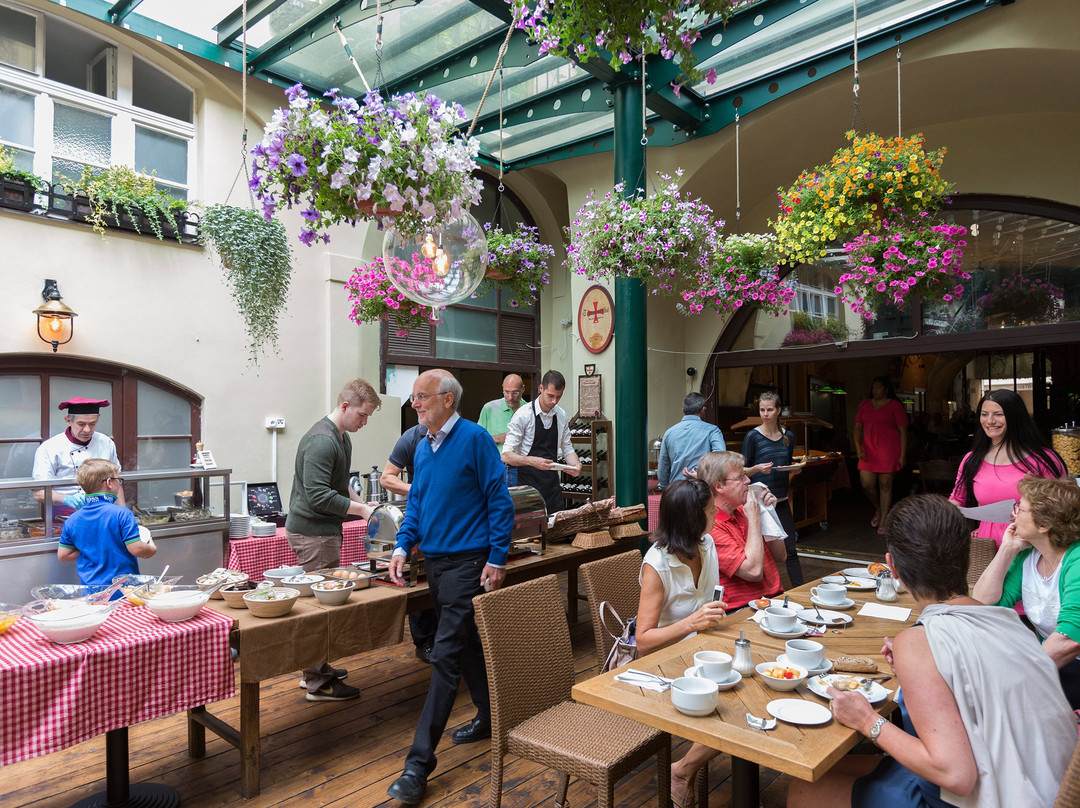 乌马尔瓦西亚旅馆主图