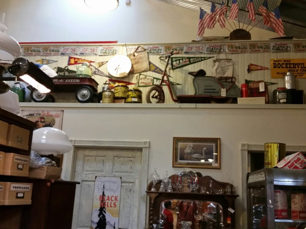 Holy Terror Antiques-基斯通必去景点