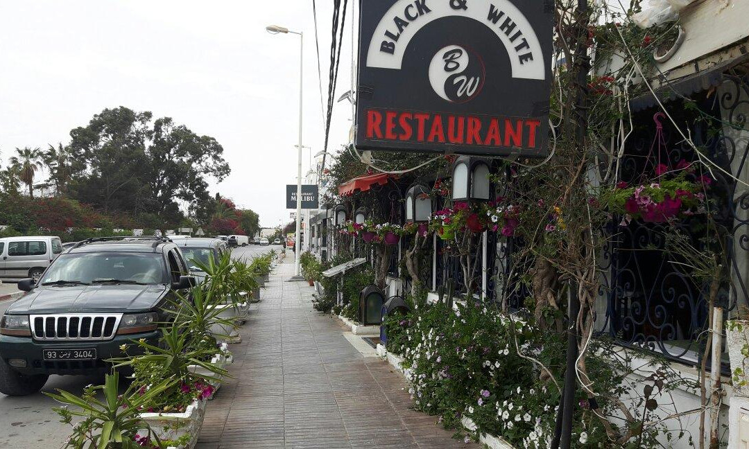 Black and White Restaurant