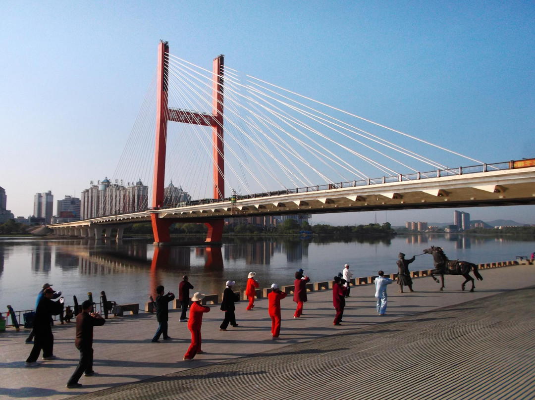 临江门大桥-吉林市必去景点