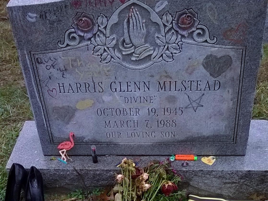 Divine's Gravesite, Prospect Hill Cemetary-陶森必去景点