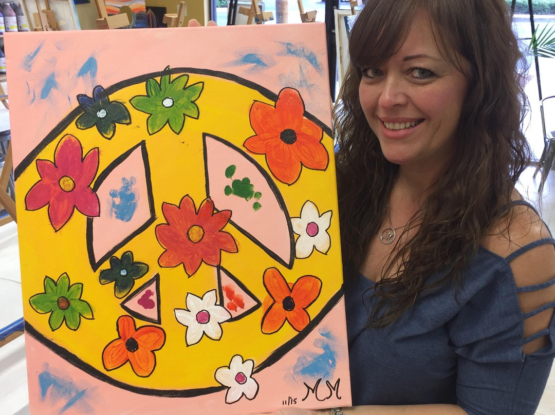 Painting with a Twist-科勒尔斯普林斯必去景点