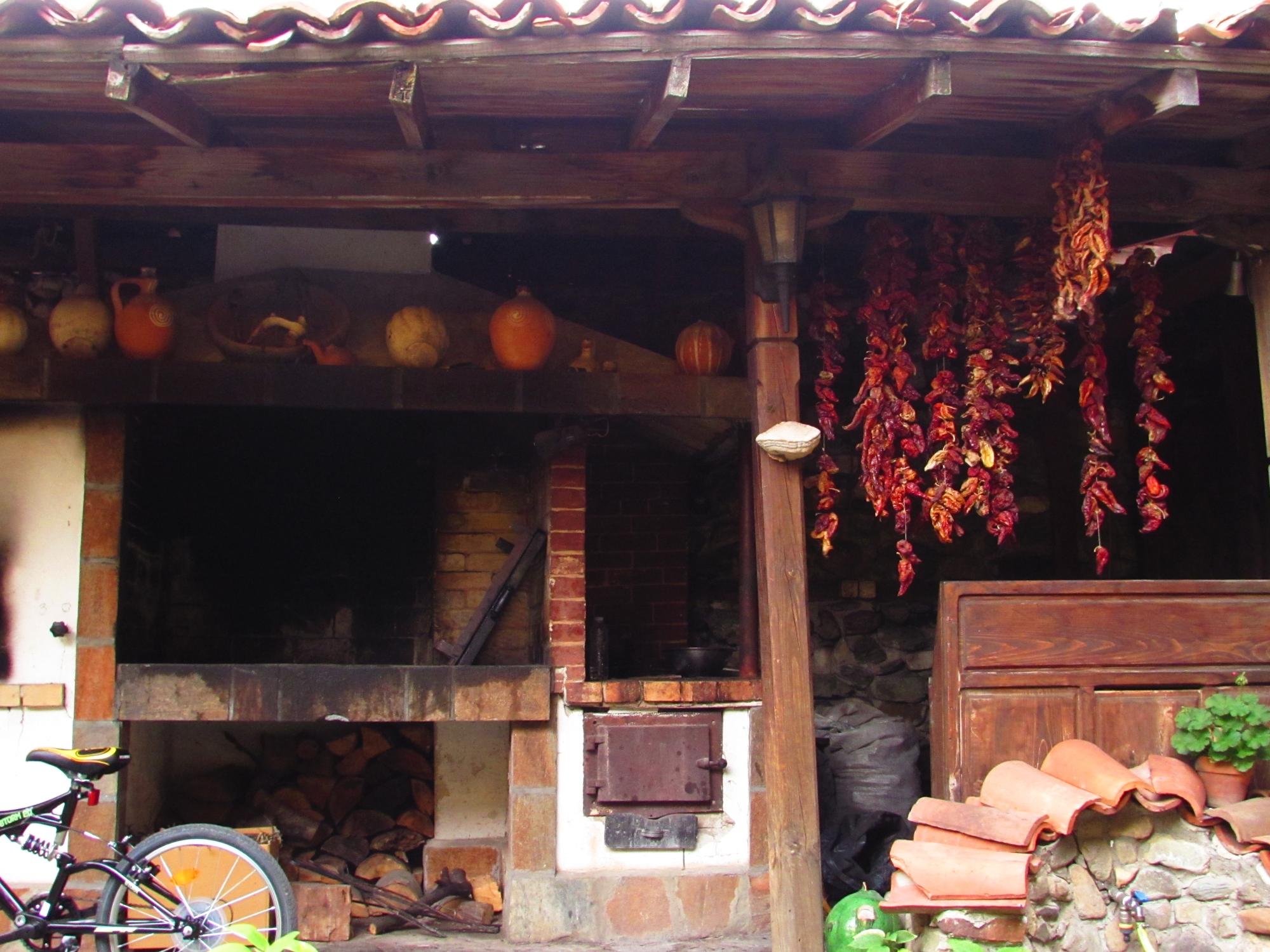 Krasteva House-餐饮