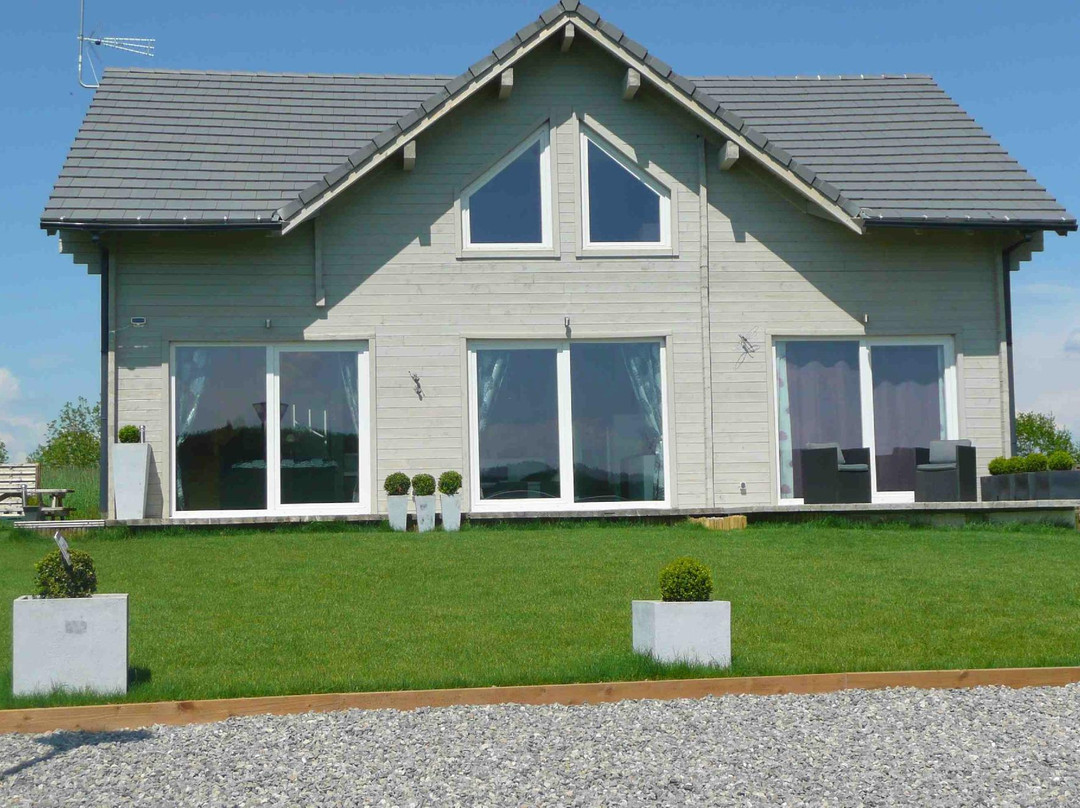 Les Cabanes De Pareloup主图
