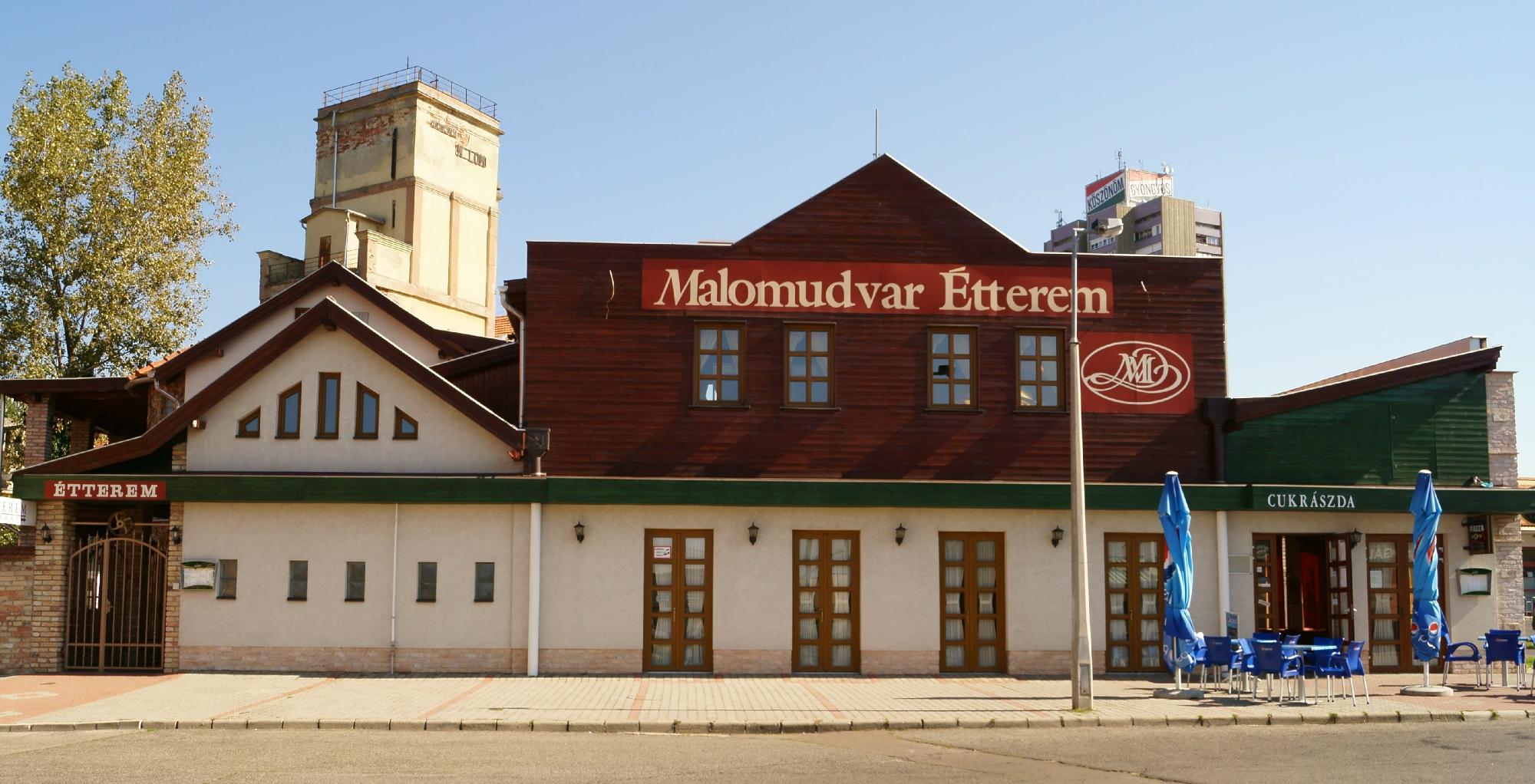Malomudvar Restaurant Patisserie Pension and Event Venue-官方