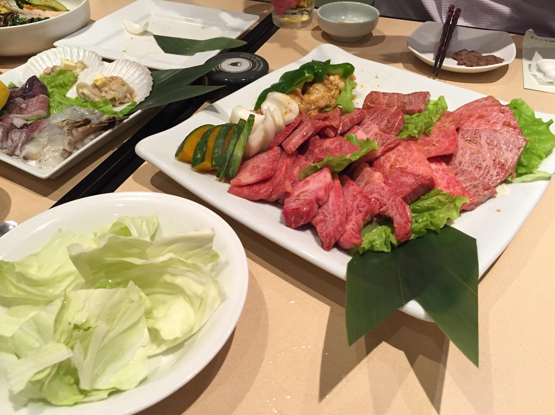 焼肉なべしま 熊本大津店