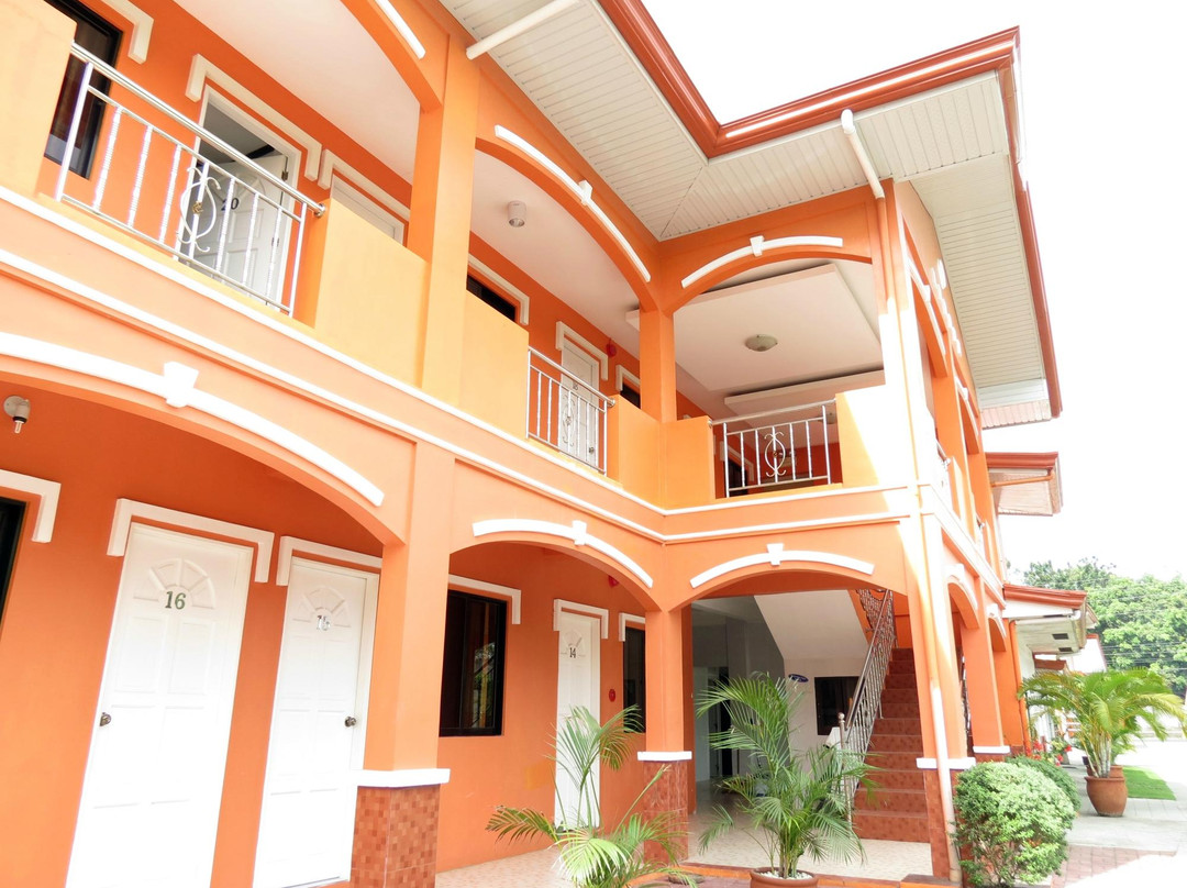 San Marcelino酒店住宿-Red Lion Inn