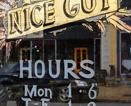 Mr. Nice Guy-圣路易斯必去景点