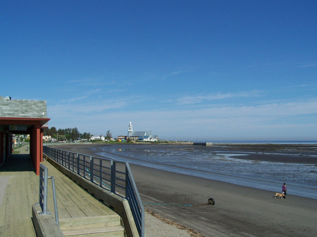 Plage de l'Anse-aux-Coques-Sainte-Luce-sur-Mer必去景点