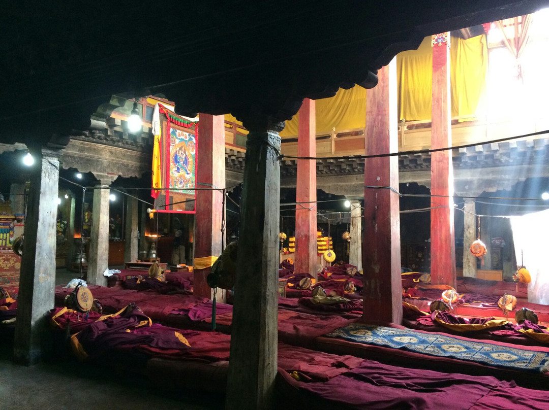 下密院寺-拉萨市必去景点