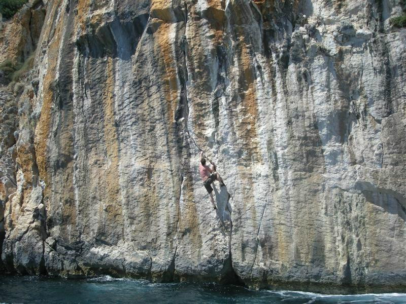 Avantura Adventures景点图片