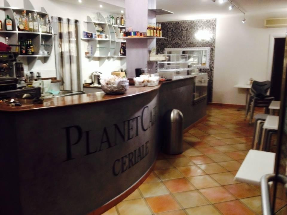Planet Cafe'