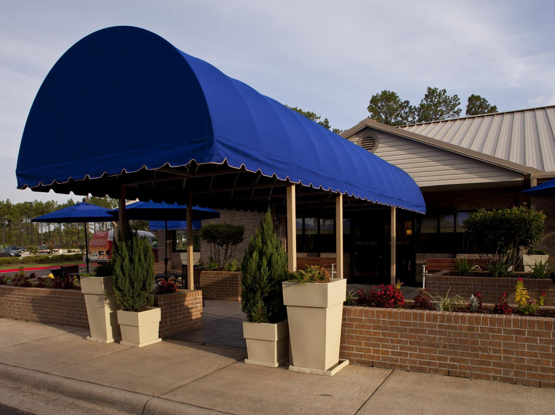 Holiday Inn Express Magnolia House & Cypress Inn主图