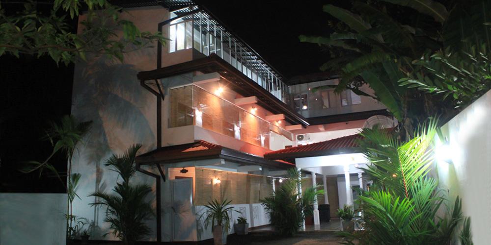 Tharusha Hotel & Restaurant-官方
