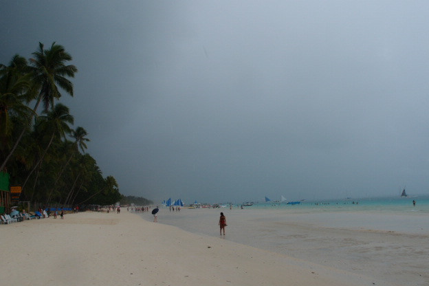 白沙滩-长滩岛必去景点