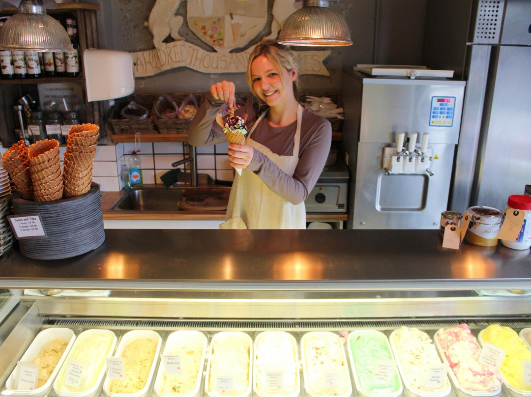 Muchalls旅游景点-Aunty Bettys