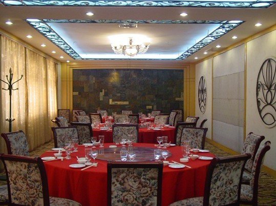 长春蜜蜂精品酒店主图