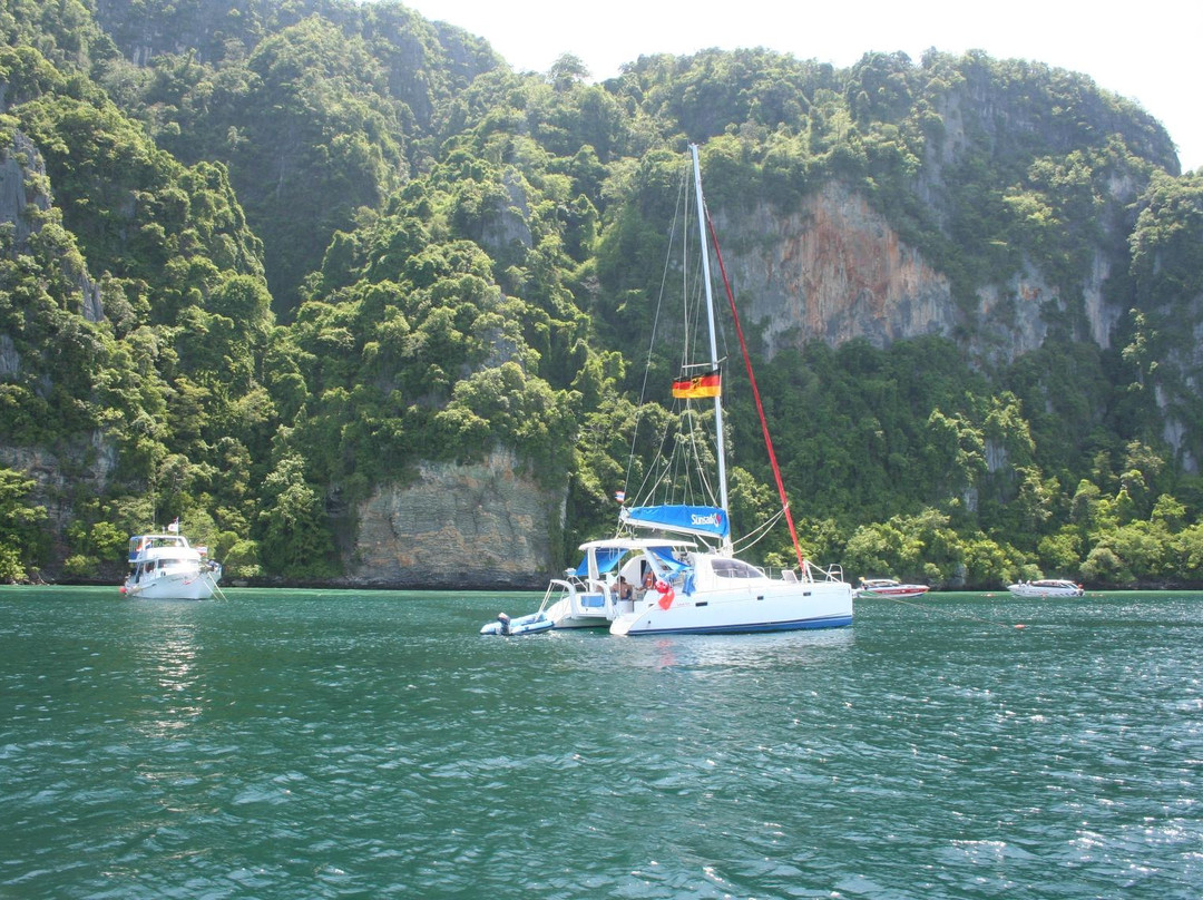 Captain Bob's Cruise-大皮皮岛必去景点