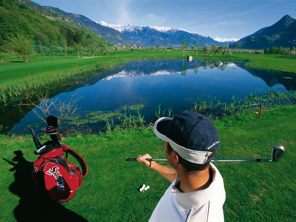 Lana Golf Course景点图片